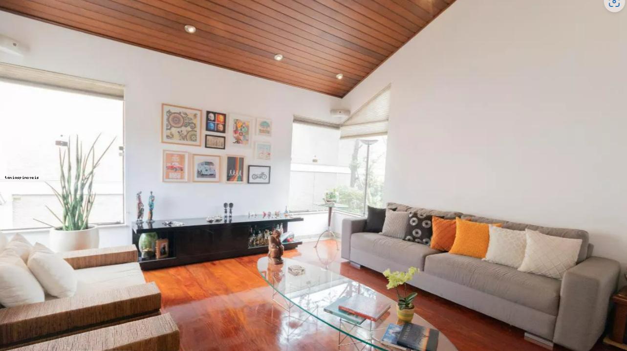 Casa, 3 quartos, 388 m² - Foto 1