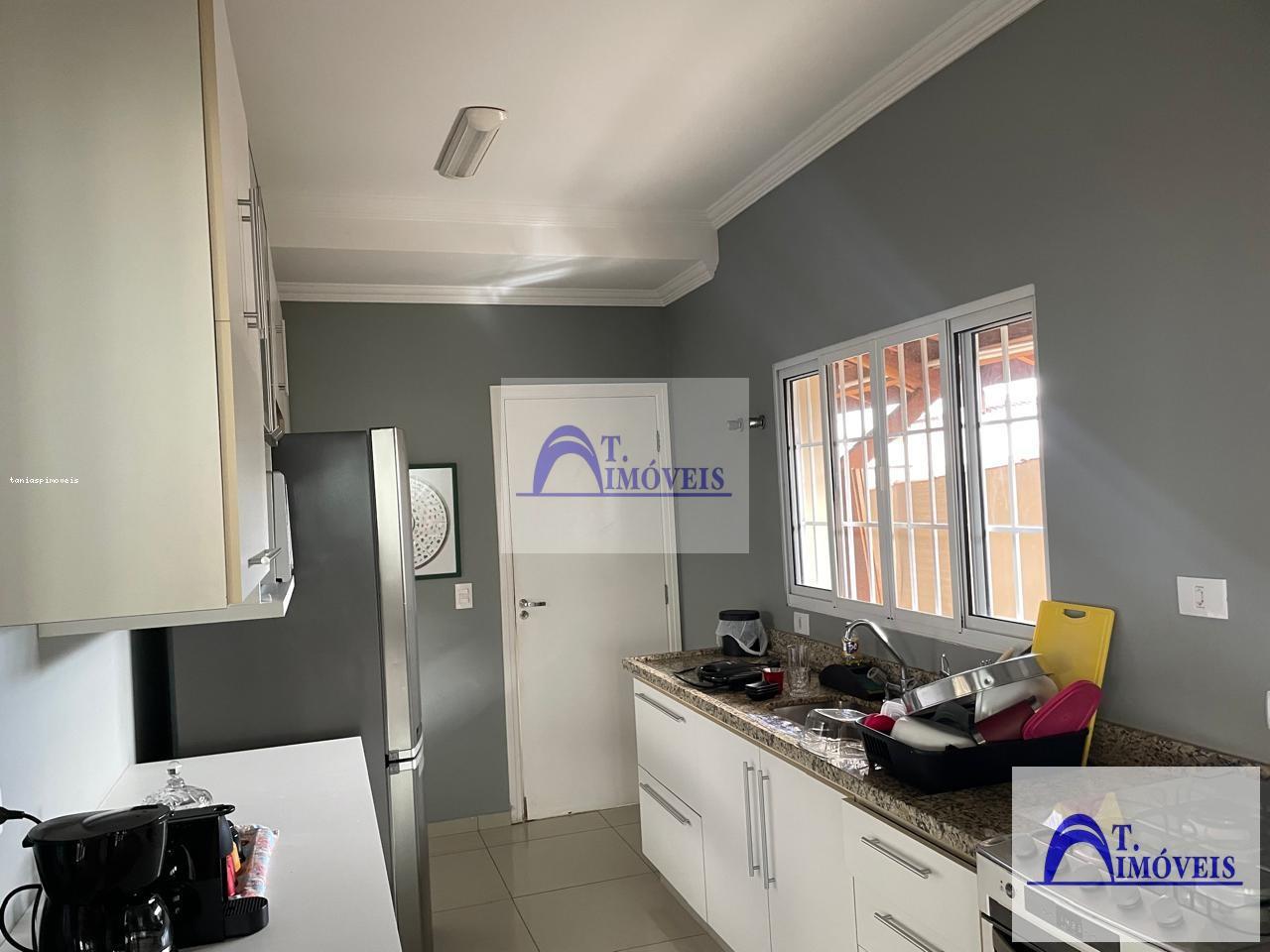 Casa, 3 quartos, 200 m² - Foto 9