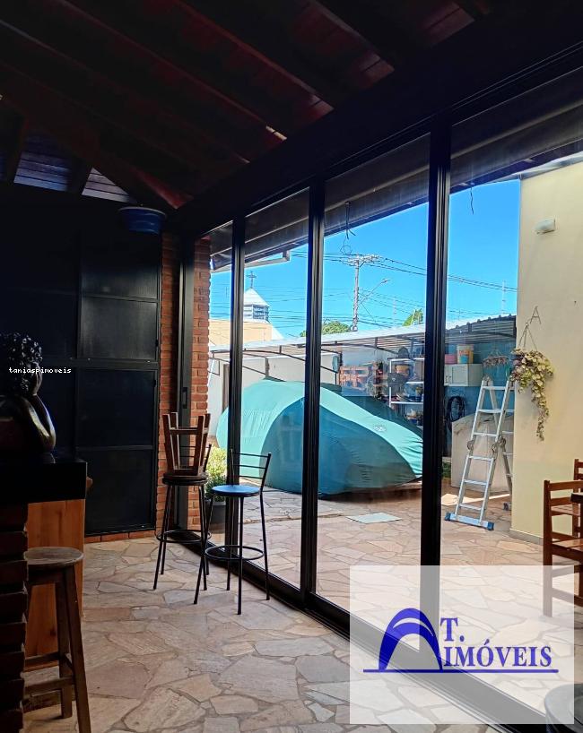 Casa, 3 quartos, 250 m² - Foto 22