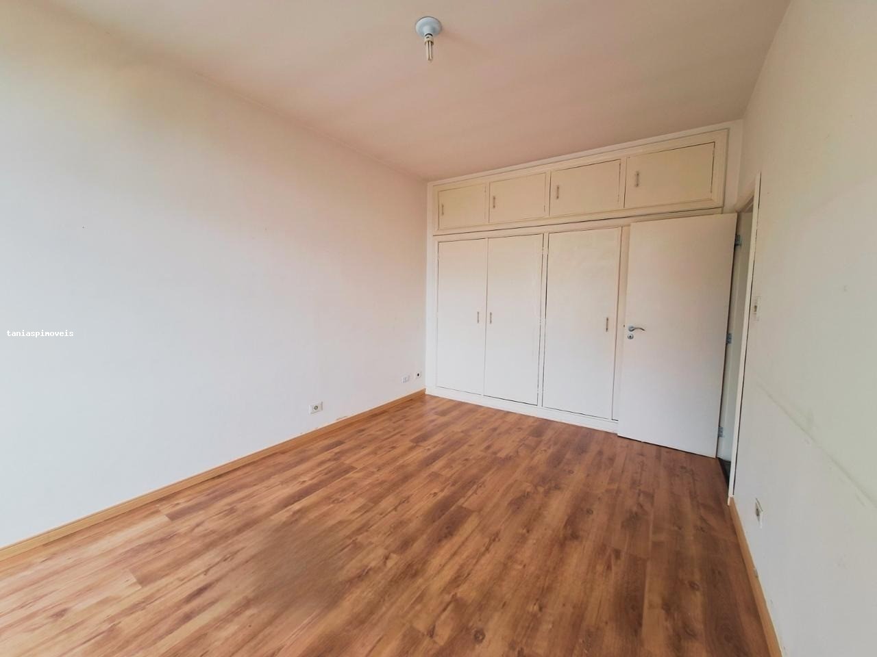 Apartamento, 1 quarto, 65 m² - Foto 2