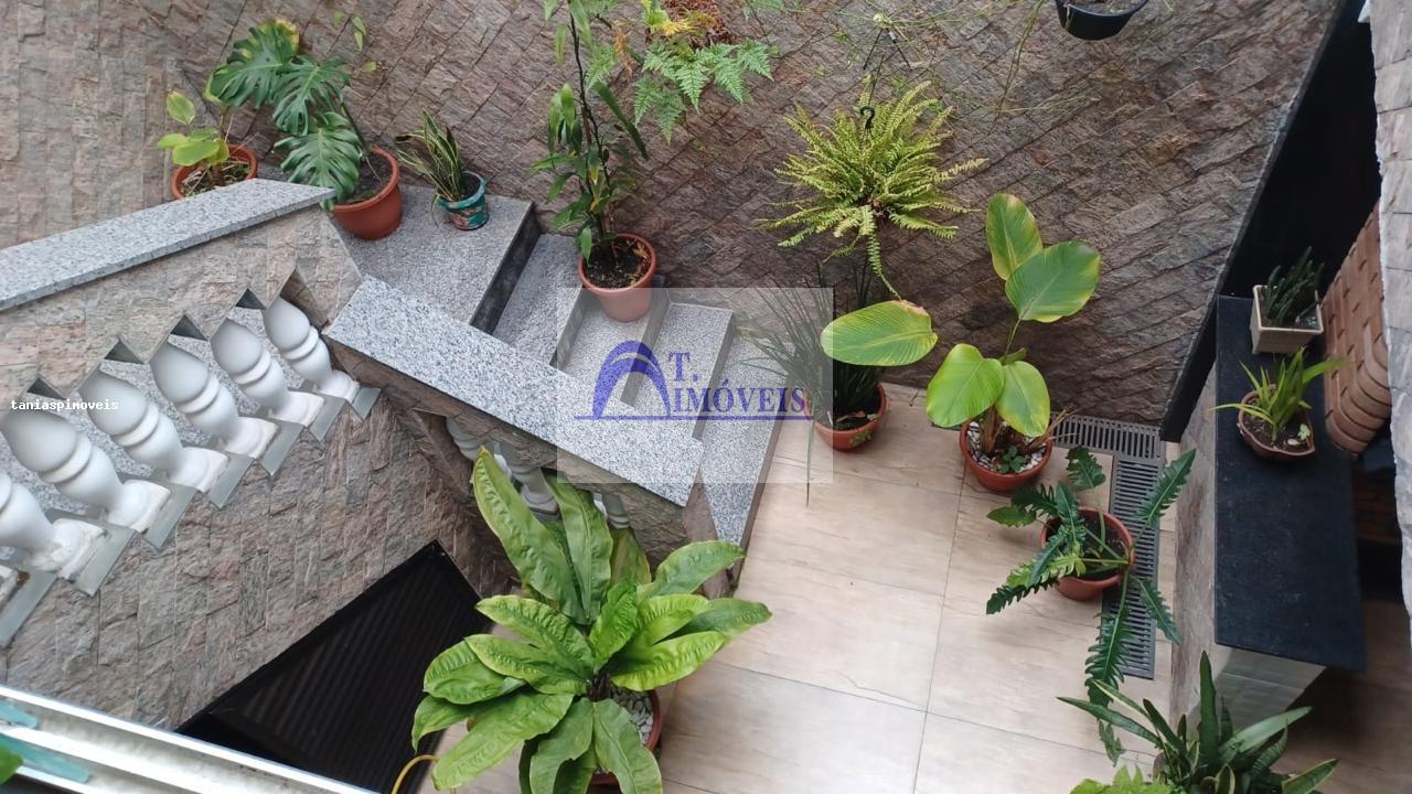 Casa, 4 quartos, 220 m² - Foto 2