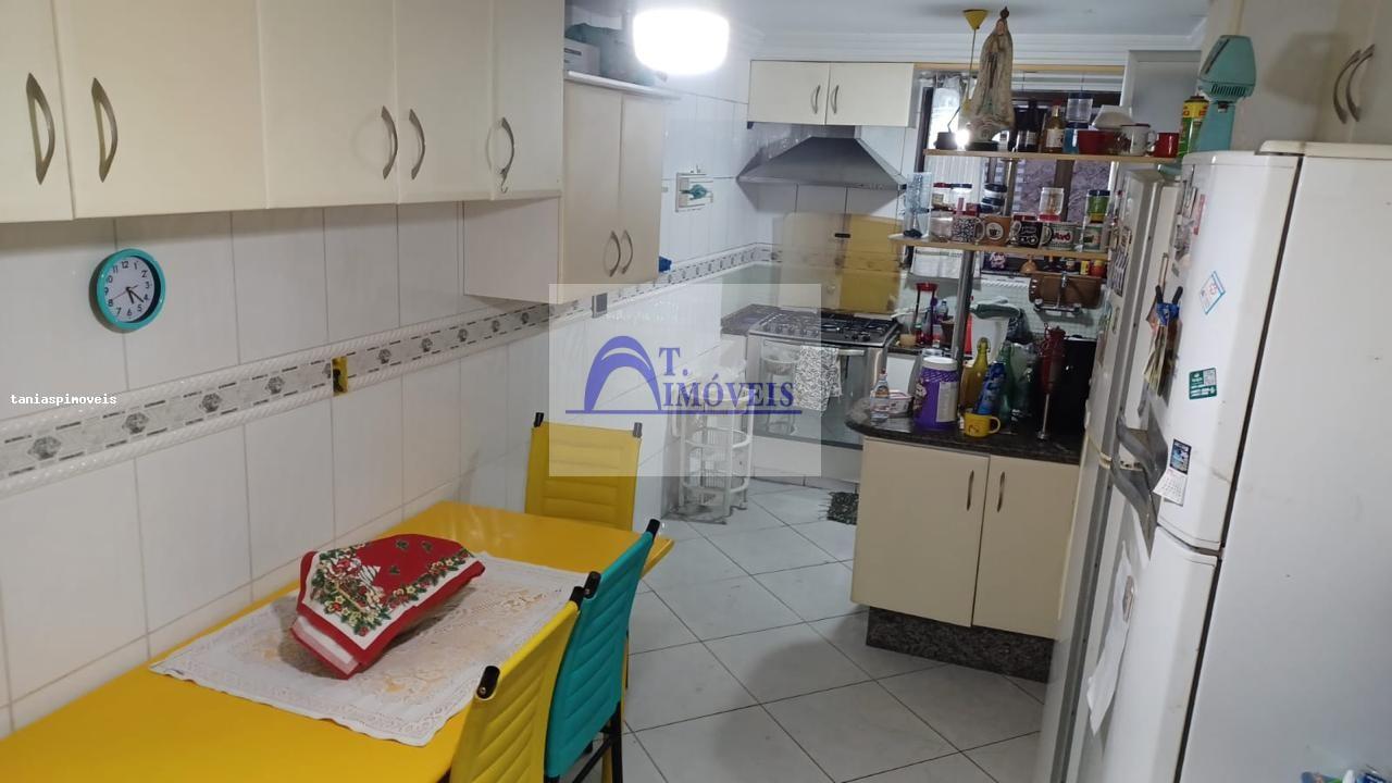 Casa, 4 quartos, 220 m² - Foto 15