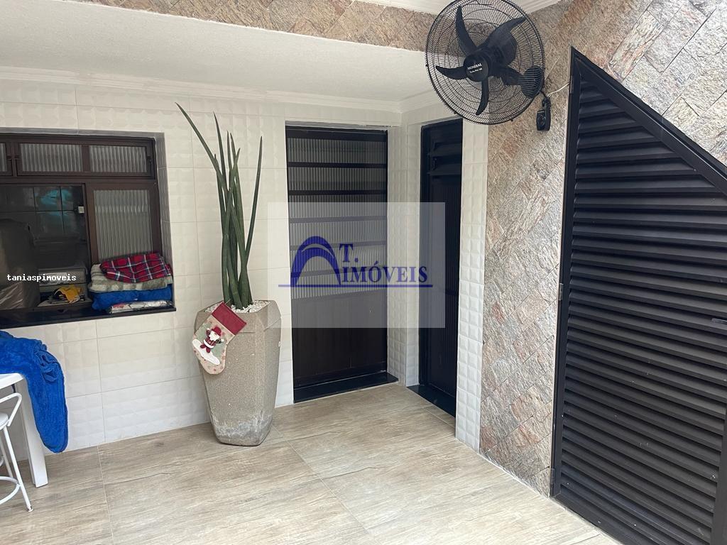 Casa, 4 quartos, 220 m² - Foto 32